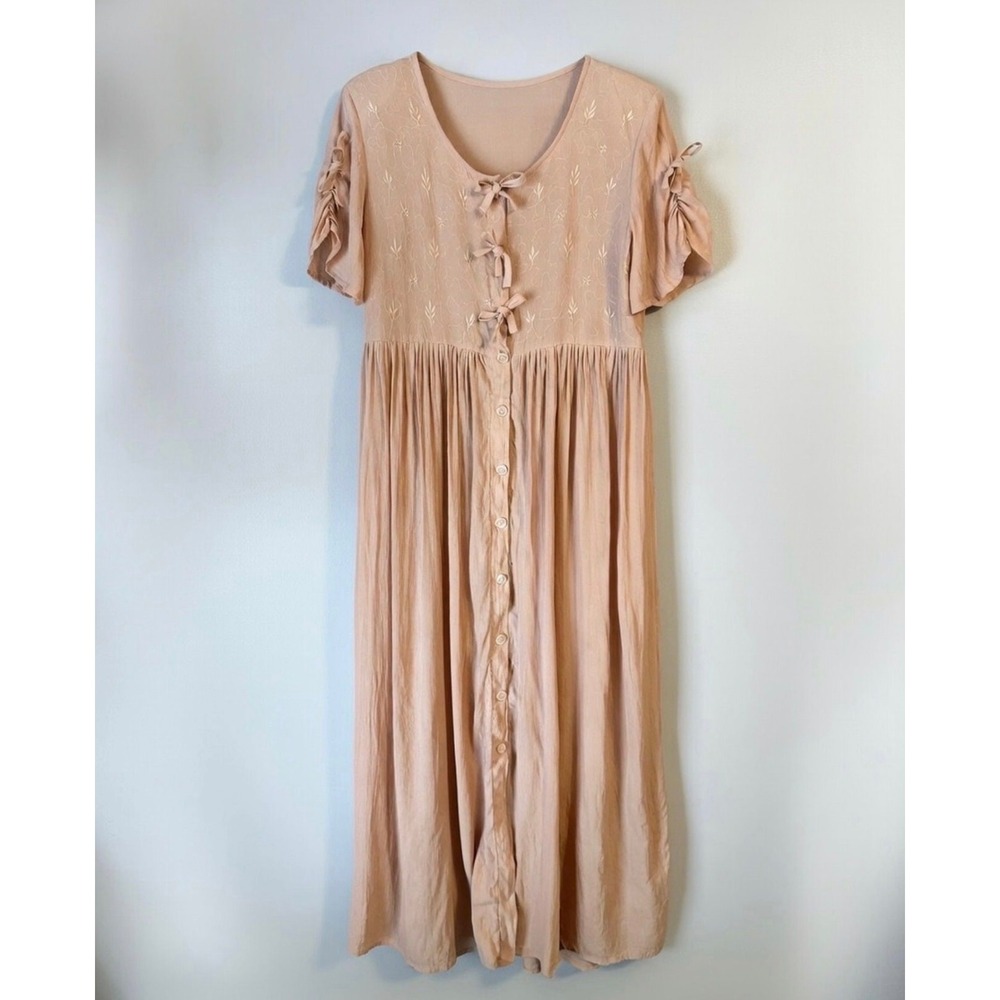 Equation VTG Vintage Embroidered Button Front Midi Dress Medium Peach Bows Rayon